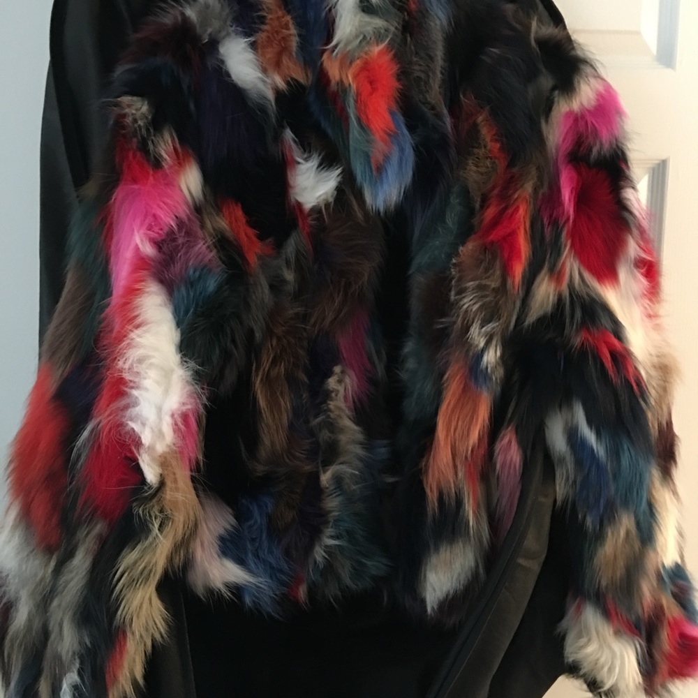 COPY - Real Fox Fur Multi colored. Fashion Forward style! - Picture 2 of 4